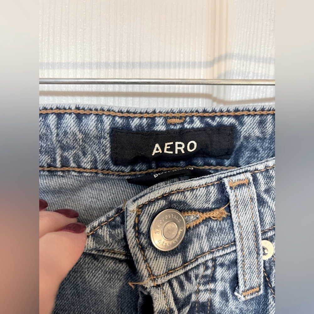 NWT: AERO BOYFRIEND Real Original Denim Distressed Jeans size 2 - Picture 7 of 7